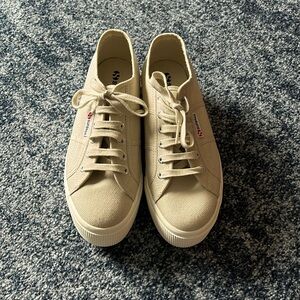 Superga platform tennis sneaker. Size 38. Tan canvas. Super cute! Never worn.